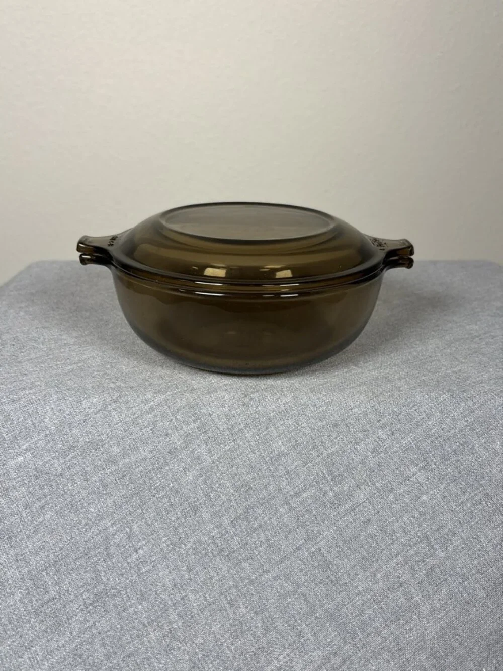 Pyrex Amber Glass Round Casserole Baking Dish with Lid #023 1.5L